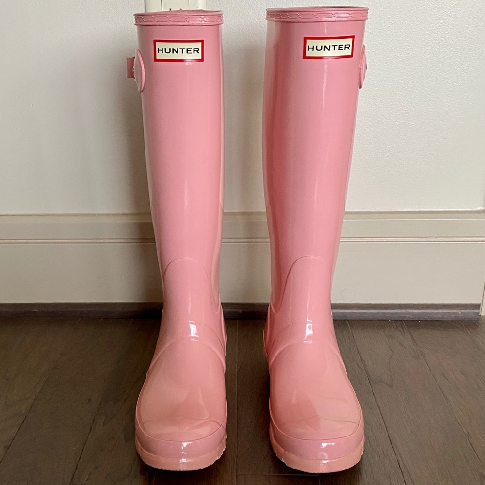 Hunter light pink gloss boots
